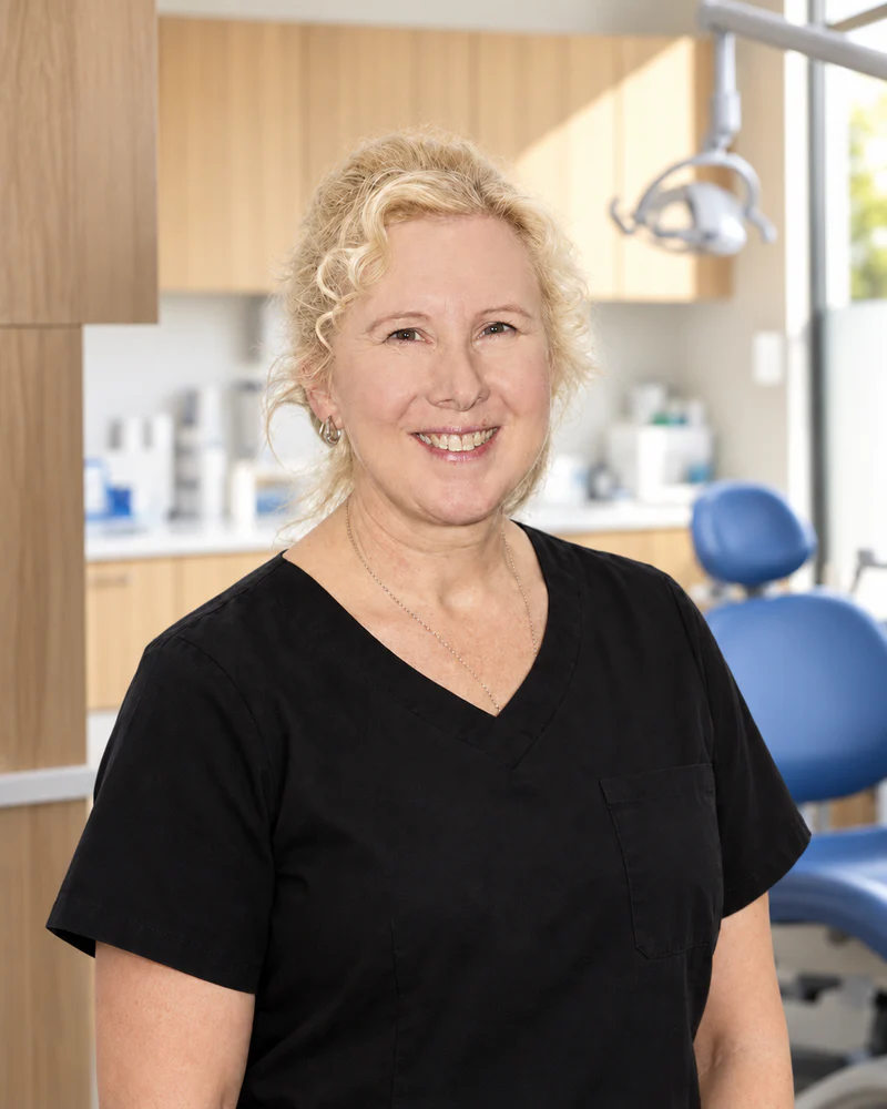 Portrait of Dr Melinda Oxley-Long